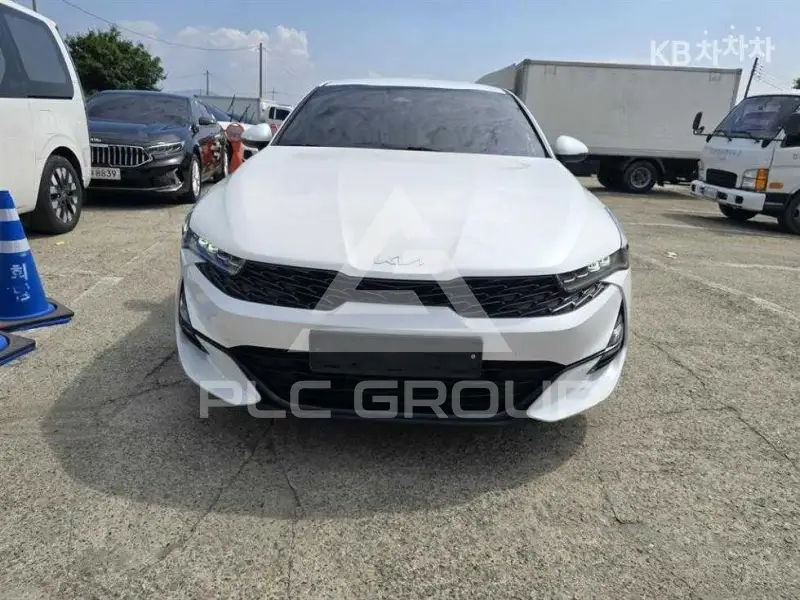 2022 KIA K5