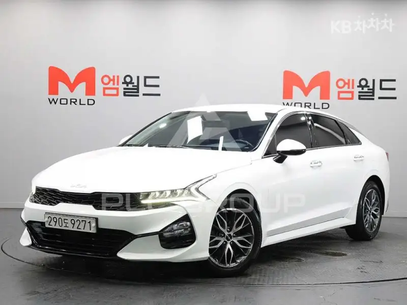 2022 KIA K5