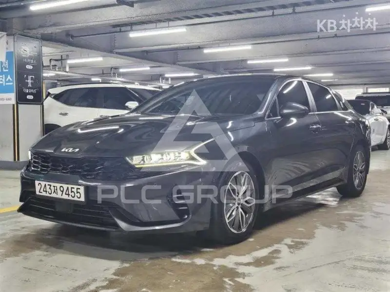 2022 KIA K5