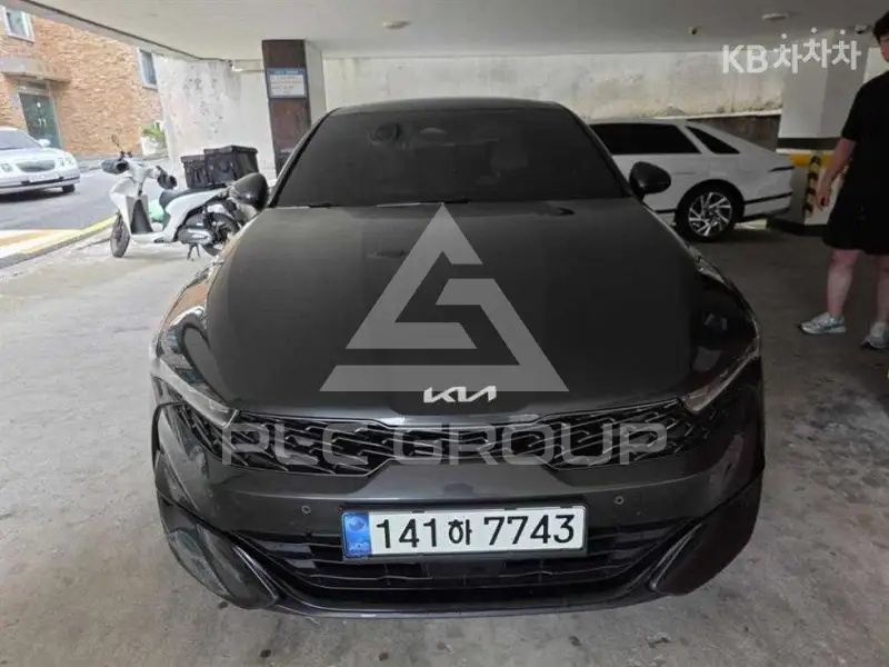 2022 KIA K5