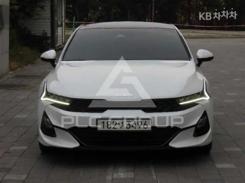 2022 KIA K5