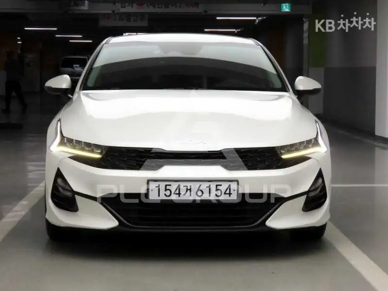 2022 KIA K5