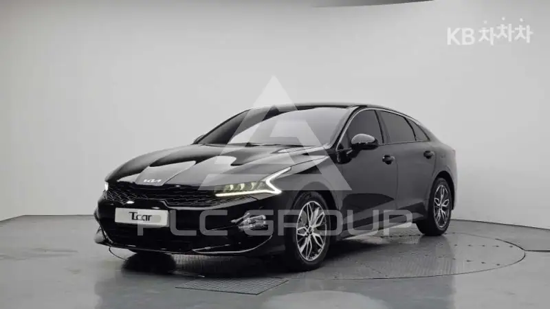 2022 KIA K5