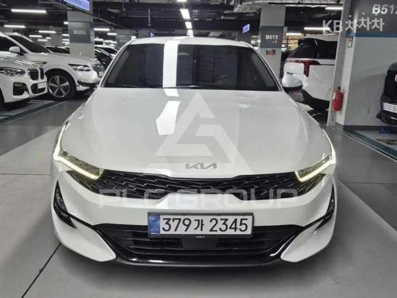 2022 KIA K5