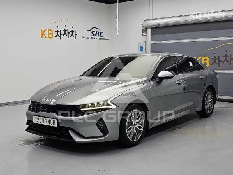 2022 KIA K5