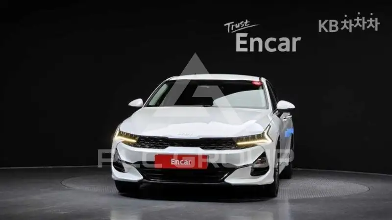 2022 KIA K5