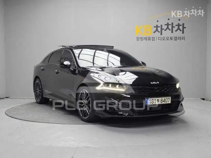 2022 KIA K5