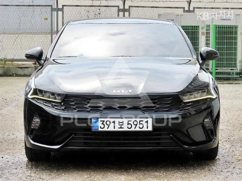 2022 KIA K5