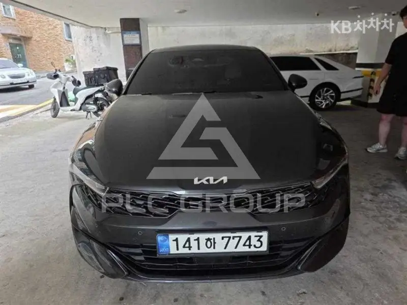 2022 KIA K5