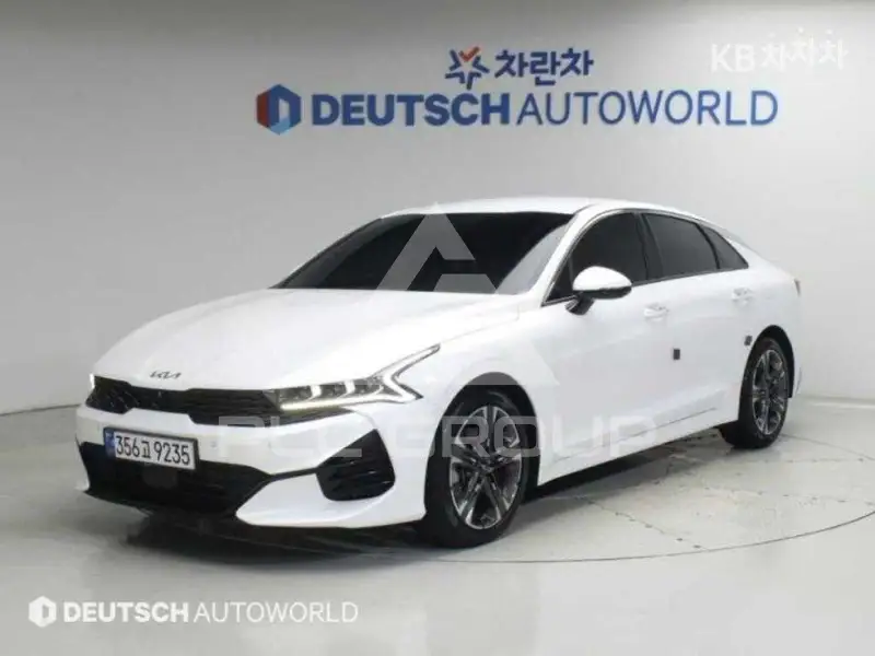 2022 KIA K5