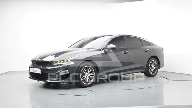 2022 KIA K5