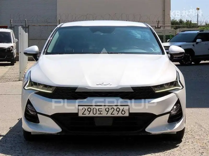 2022 KIA K5