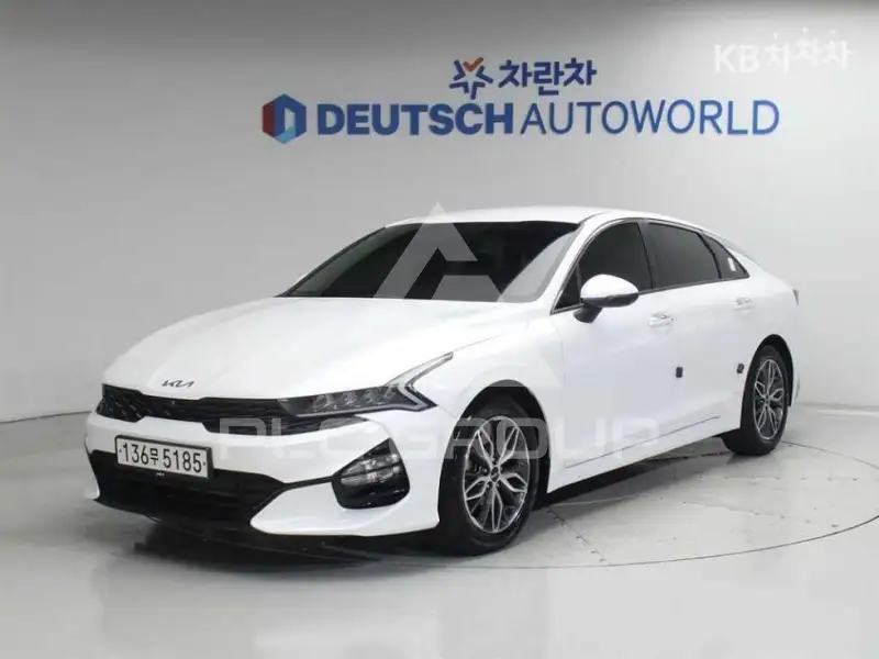 2022 KIA K5