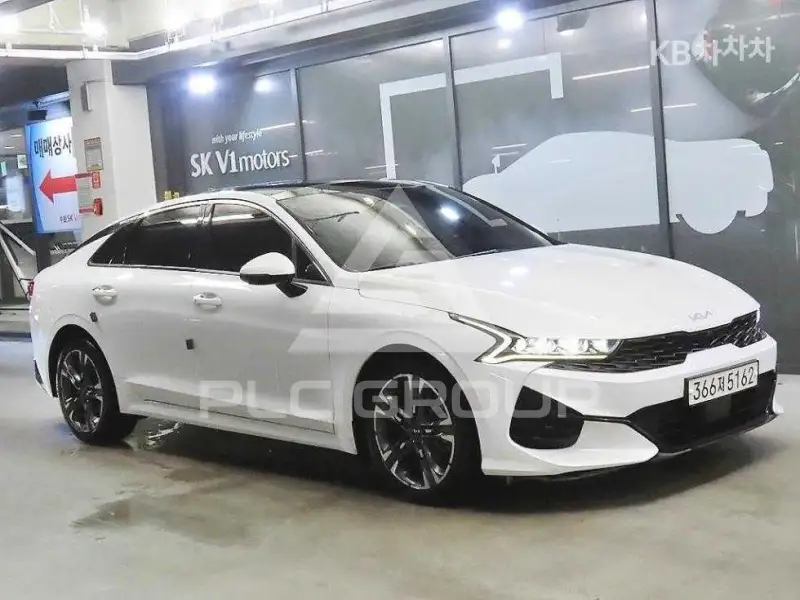 2022 KIA K5