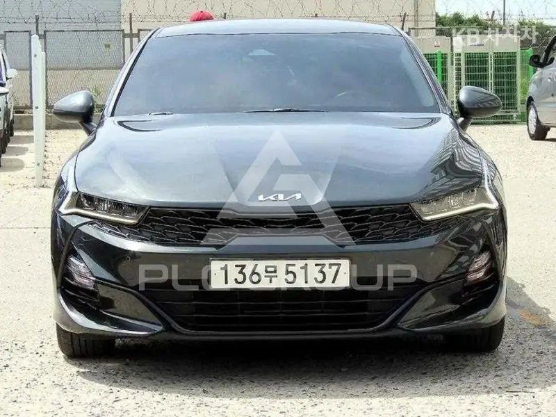 2022 KIA K5