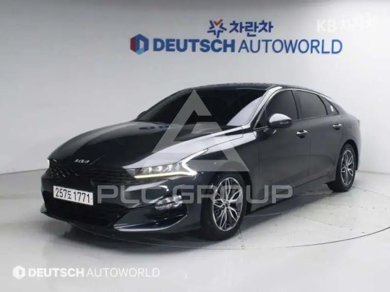 2022 KIA K5