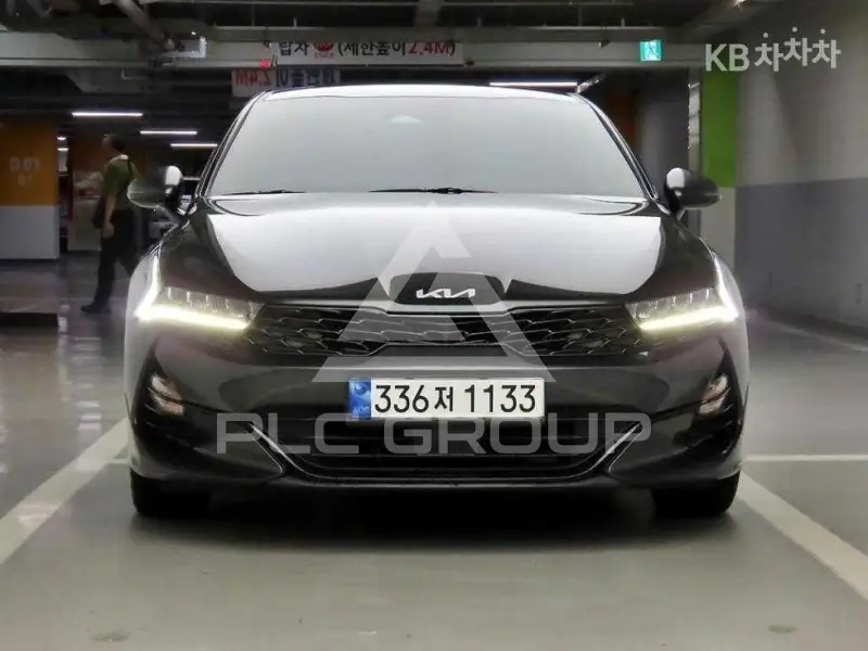 2022 KIA K5