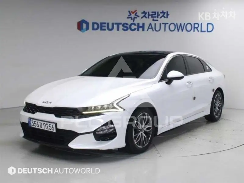 2022 KIA K5