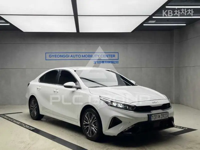 2022 KIA K3