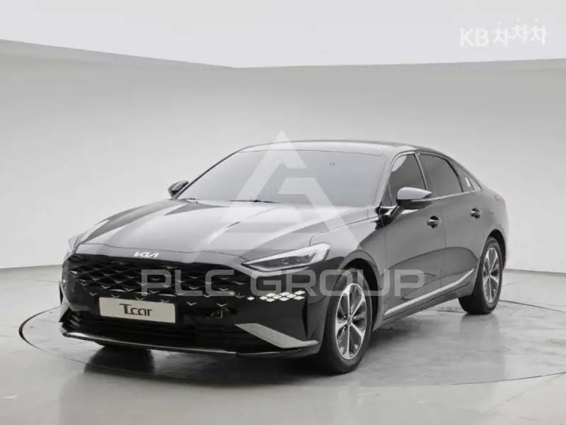 2022 KIA K8