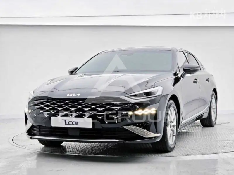 2022 KIA K8