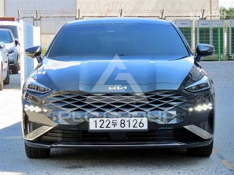 2022 KIA K8