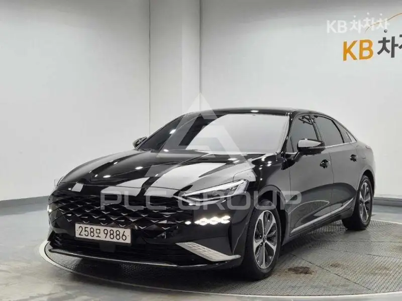 2022 KIA K8