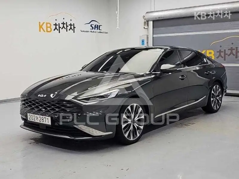 2022 KIA K8
