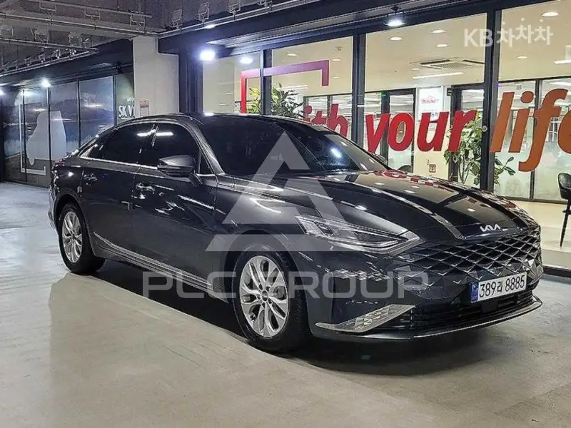 2022 KIA K8