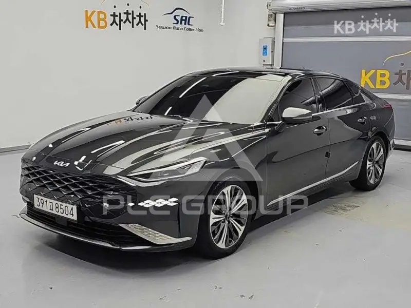 2022 KIA K8