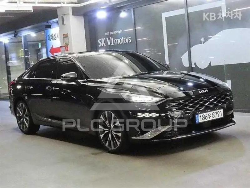 2022 KIA K8