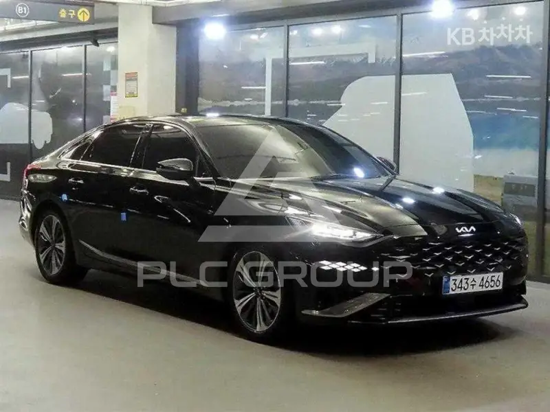 2022 KIA K8