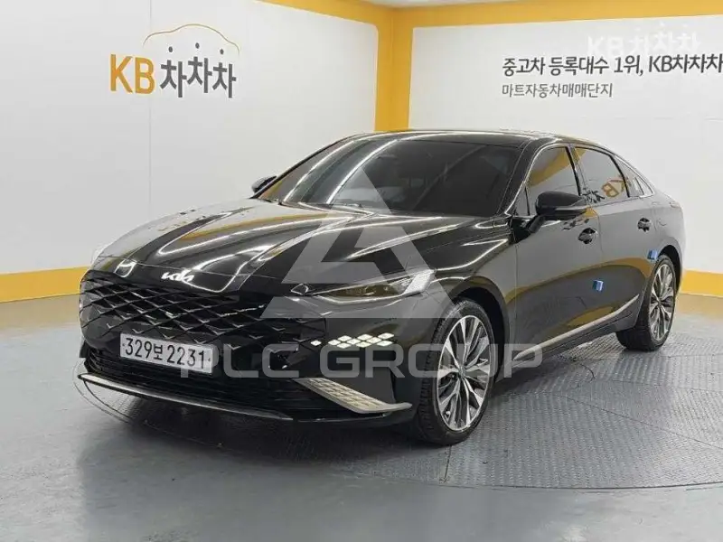 2022 KIA K8