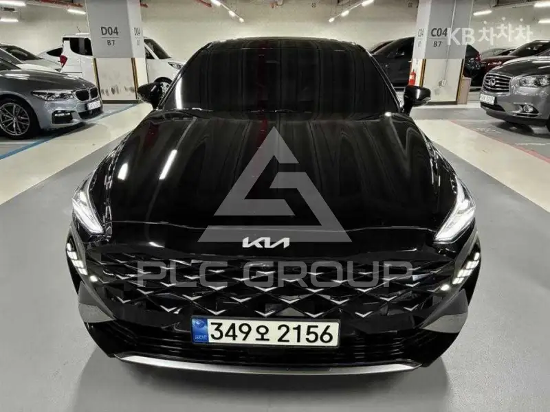 2022 KIA K8