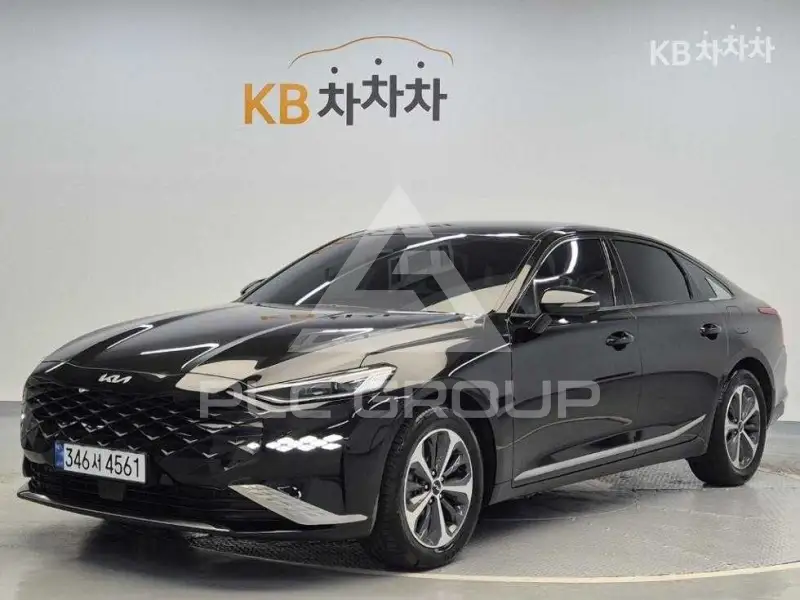 2022 KIA K8