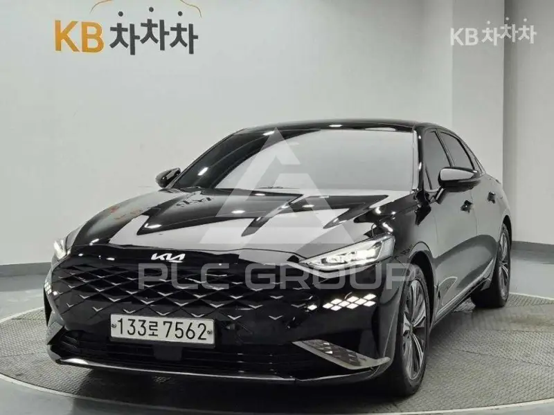 2022 KIA K8