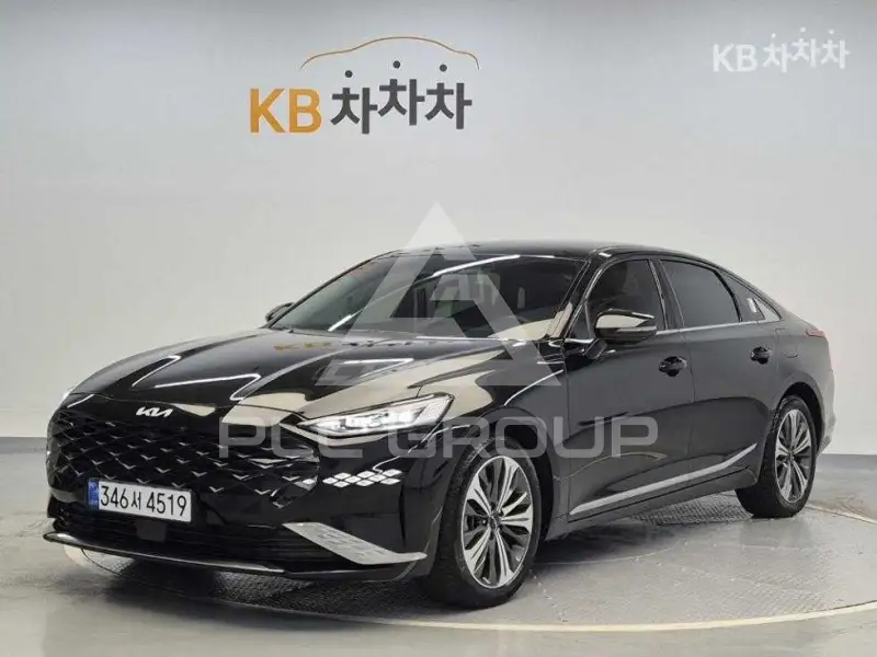 2022 KIA K8