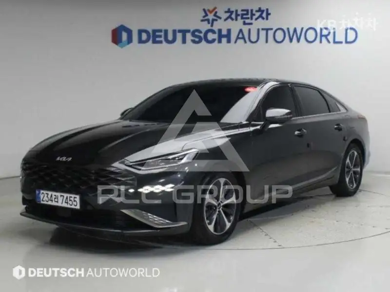 2022 KIA K8