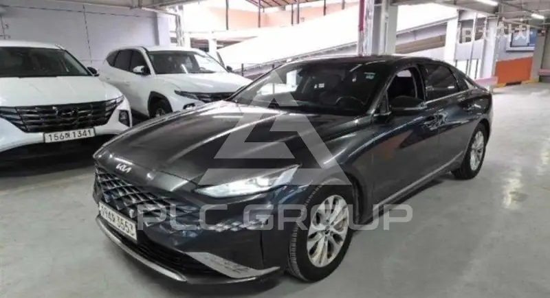 2022 KIA K8