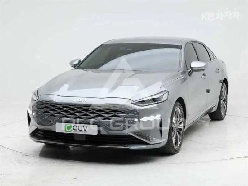 2022 KIA K8