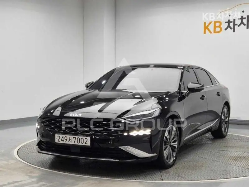 2022 KIA K8