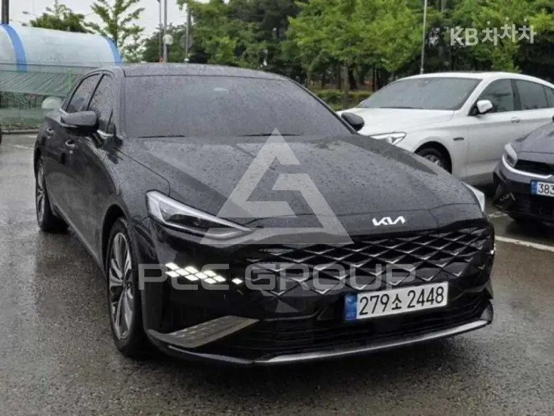 2022 KIA K8