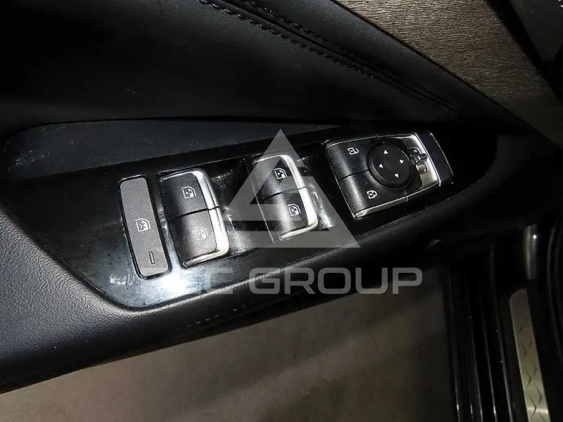 2022 KIA K8