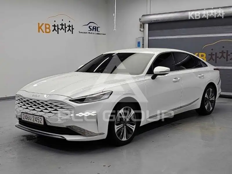 2022 KIA K8