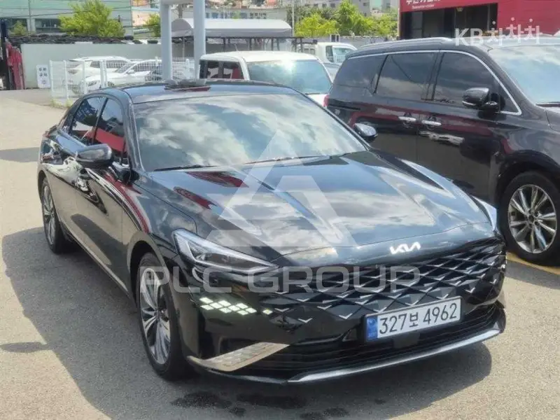 2022 KIA K8