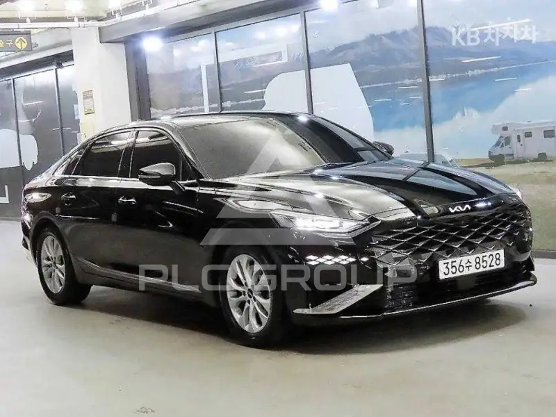 2022 KIA K8
