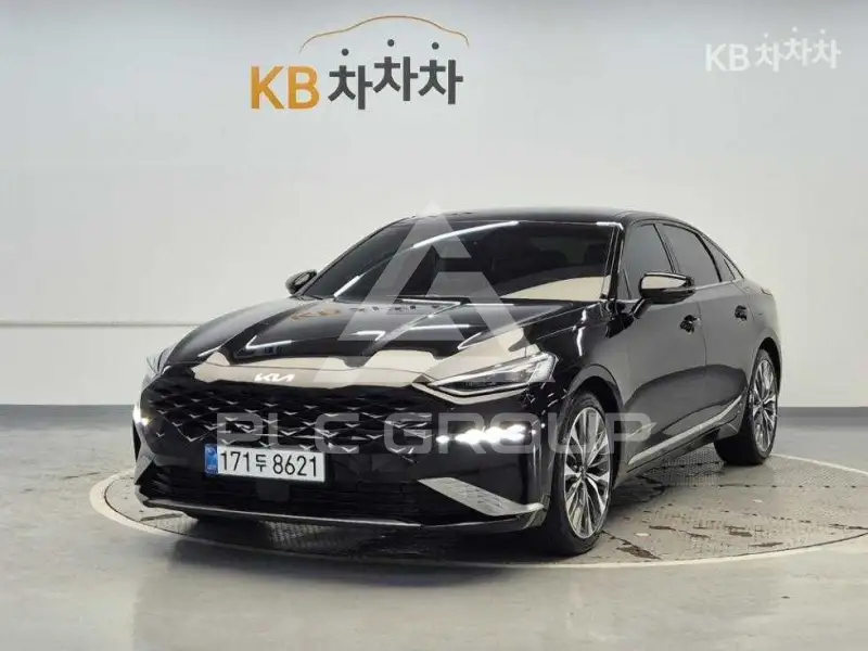 2022 KIA K8