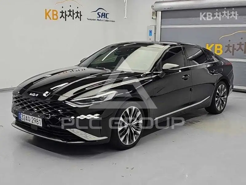 2022 KIA K8