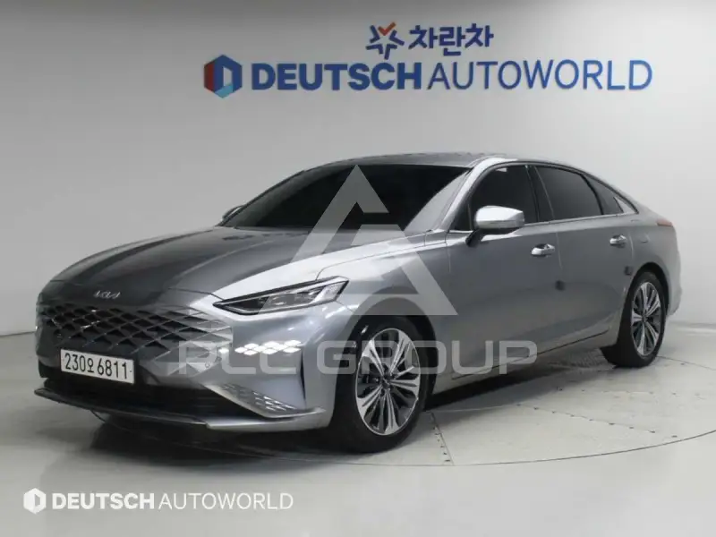 2022 KIA K8