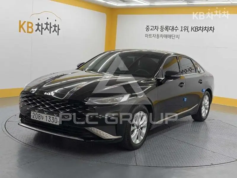 2022 KIA K8